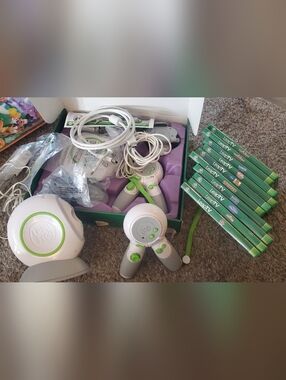 LeapFrog LeapTV Motion Controller Set - White & Green